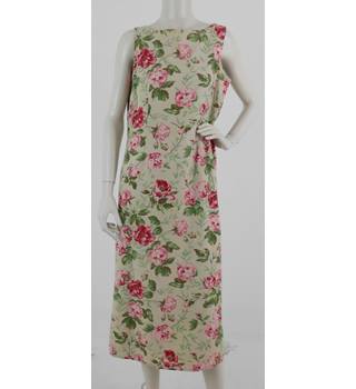 Size 14 Vintage Dresses